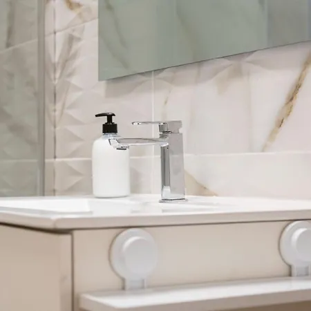 Bonito A 100 M De La Playa *