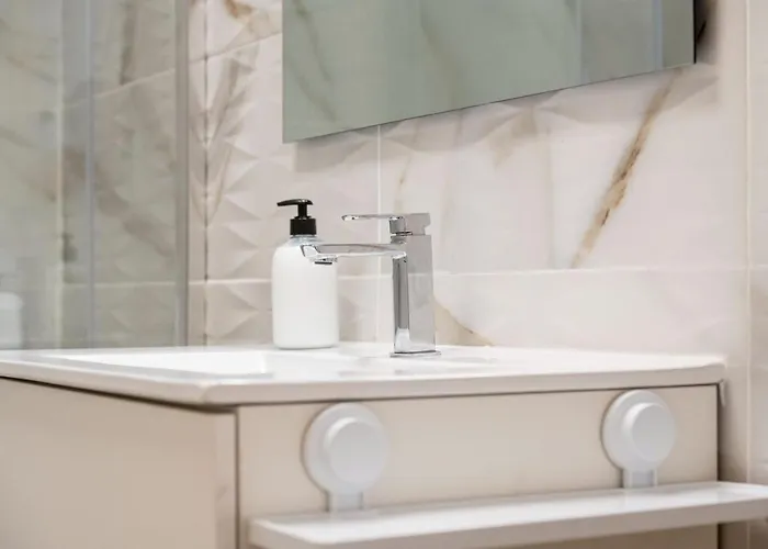 Bonito A 100 M De La Playa *